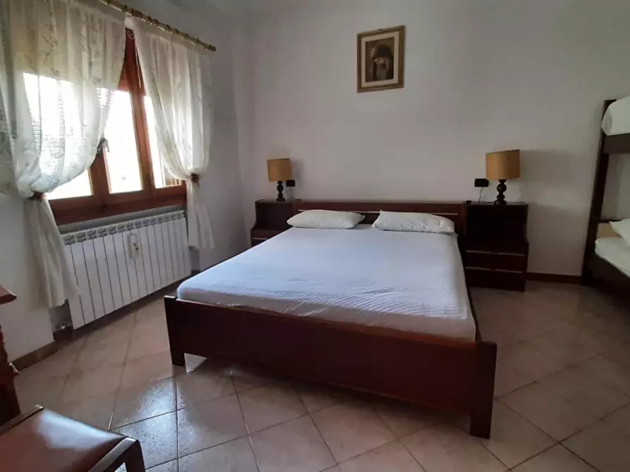 Immagine 5 di Appartamento in affitto  a Seravezza