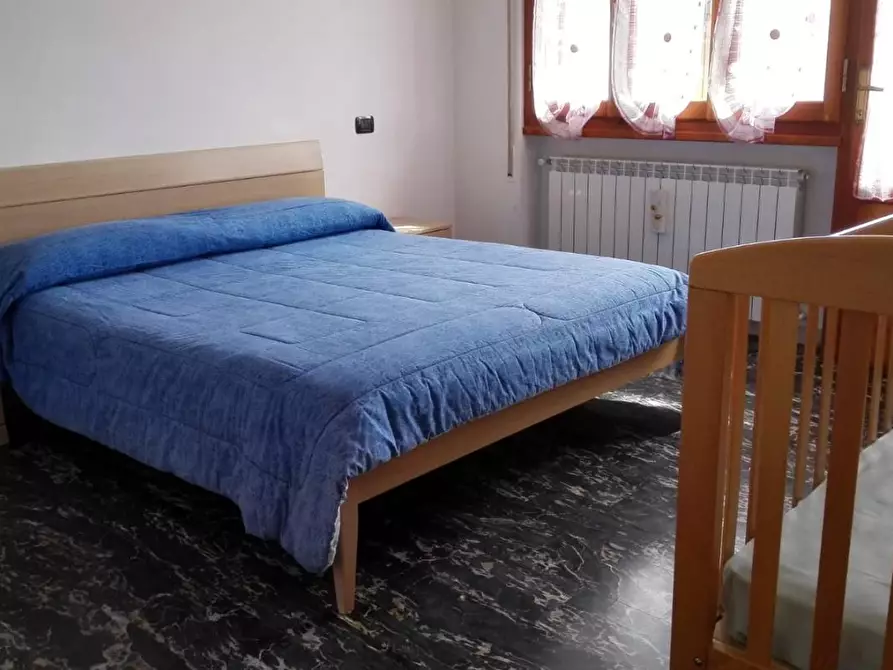 Immagine 4 di Appartamento in affitto  a Seravezza