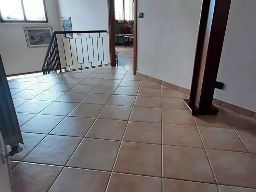 Immagine 6 di Appartamento in affitto  a Seravezza