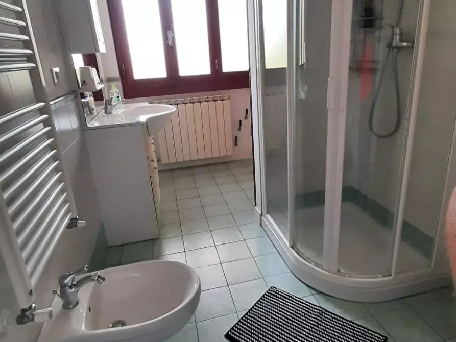 Immagine 7 di Appartamento in affitto  a Seravezza