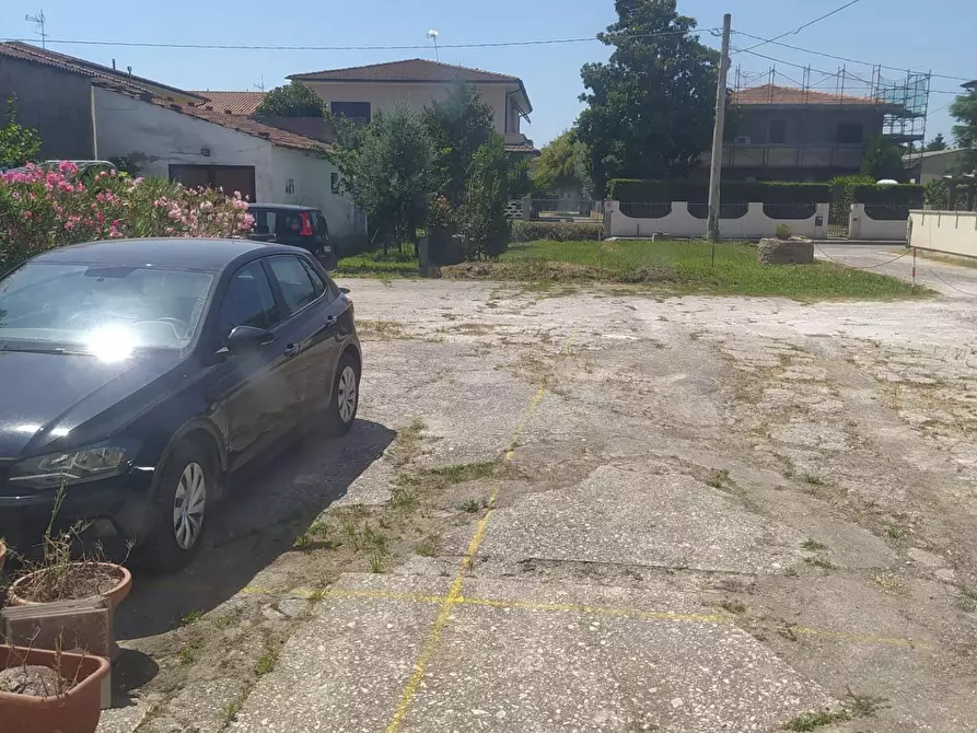 Immagine 8 di Appartamento in vendita  a Cascina