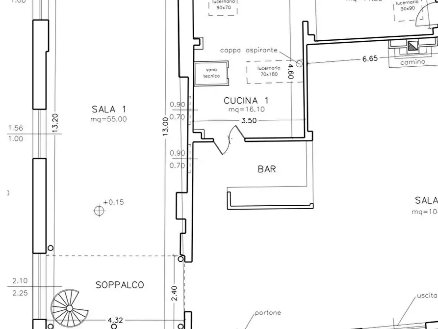 Immagine 55 di Locale commerciale in vendita  a Massa