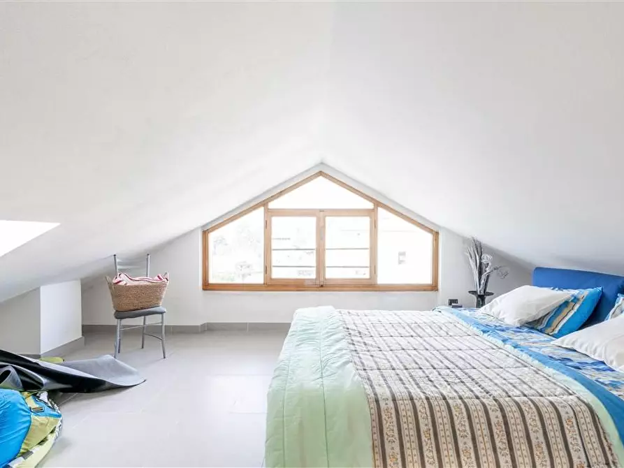 Immagine 30 di Villa in vendita  a Montignoso