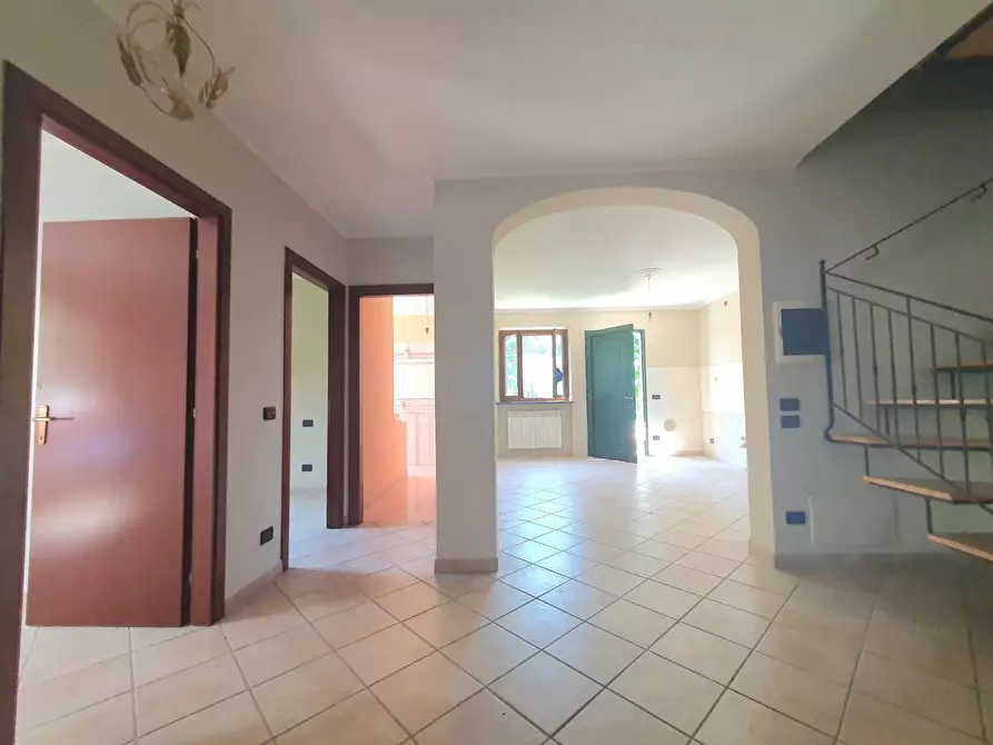 Immagine 15 di Villa in vendita  a Lucca