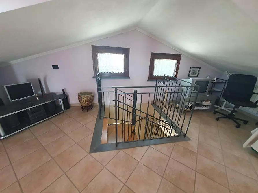 Immagine 64 di Villa in vendita  a Lucca