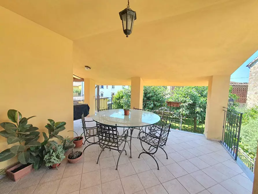 Immagine 32 di Villa in vendita  a Lucca