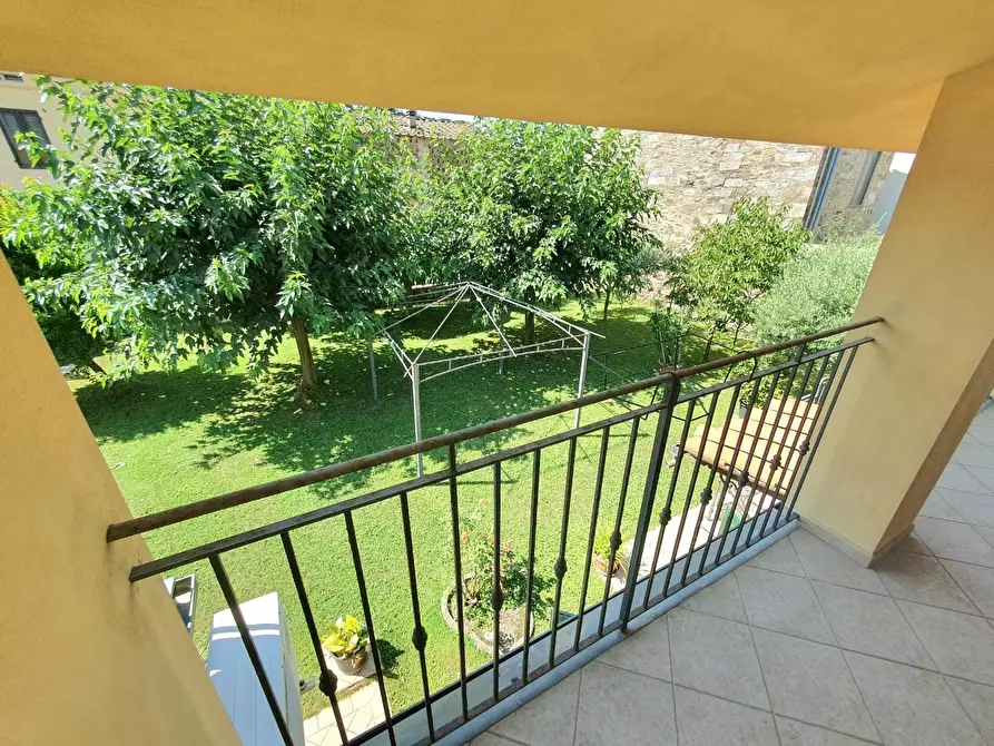 Immagine 34 di Villa in vendita  a Lucca