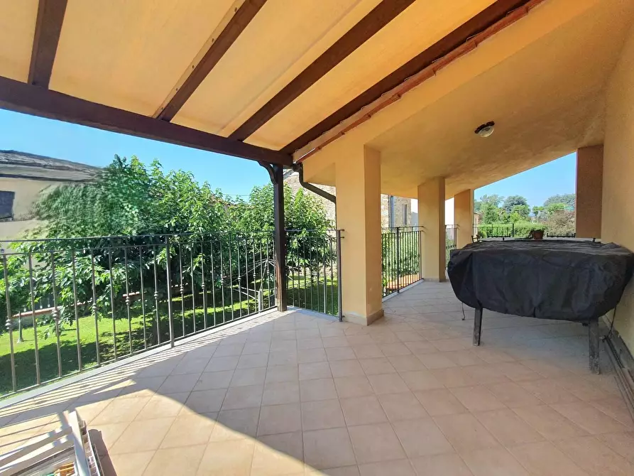 Immagine 36 di Villa in vendita  a Lucca
