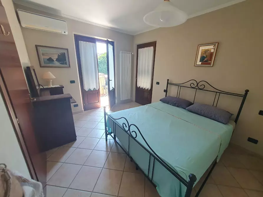 Immagine 52 di Villa in vendita  a Lucca