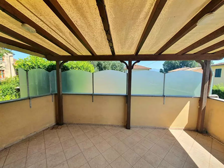 Immagine 45 di Villa in vendita  a Lucca