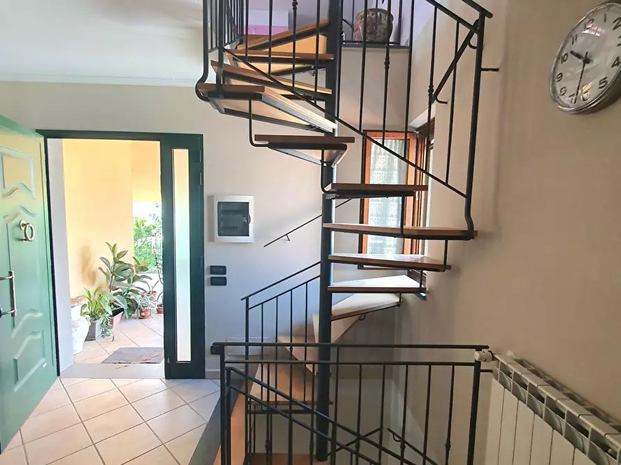 Immagine 55 di Villa in vendita  a Lucca