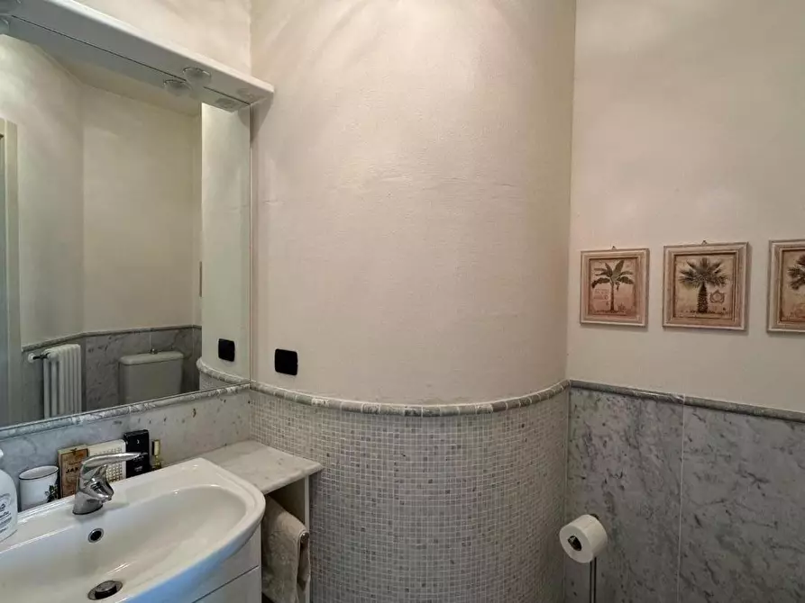 Immagine 8 di Appartamento in affitto  a Pietrasanta