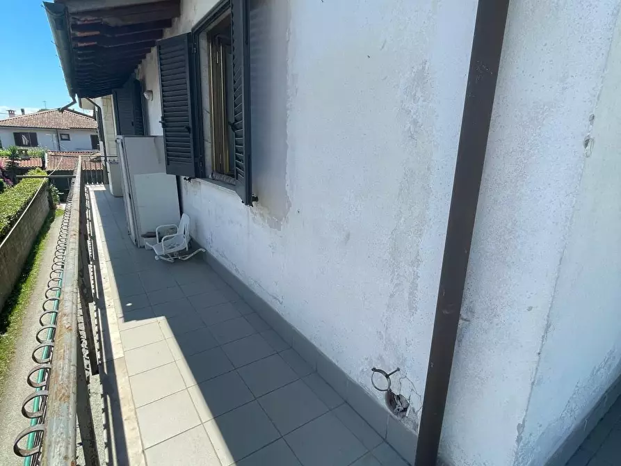 Immagine 29 di Palazzo in vendita  a Montignoso