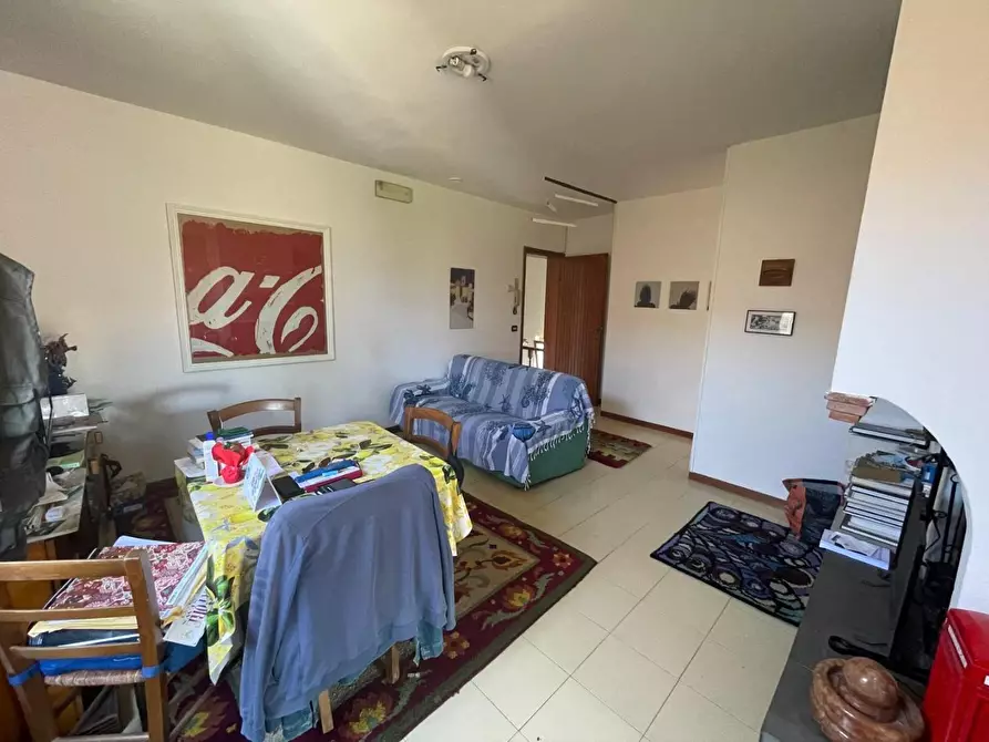 Immagine 18 di Palazzo in vendita  a Montignoso