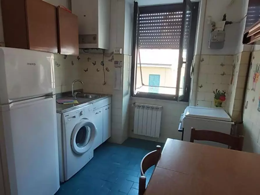 Immagine 7 di Appartamento in affitto  a Carrara