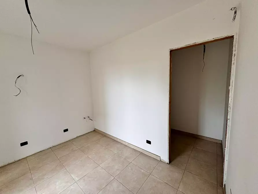 Immagine 6 di Casa trifamiliare in vendita  a Carrara