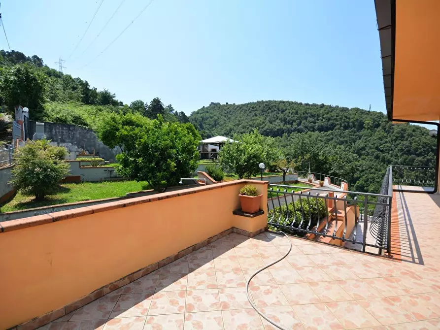 Immagine 28 di Villa in vendita  a Montignoso