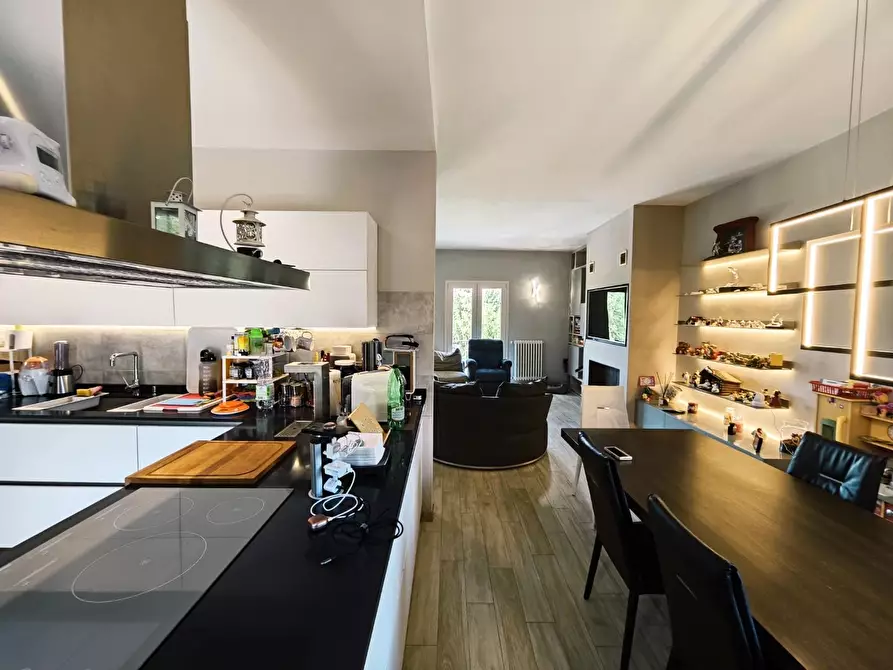 Immagine 20 di Villa in vendita  a Casciana Terme Lari