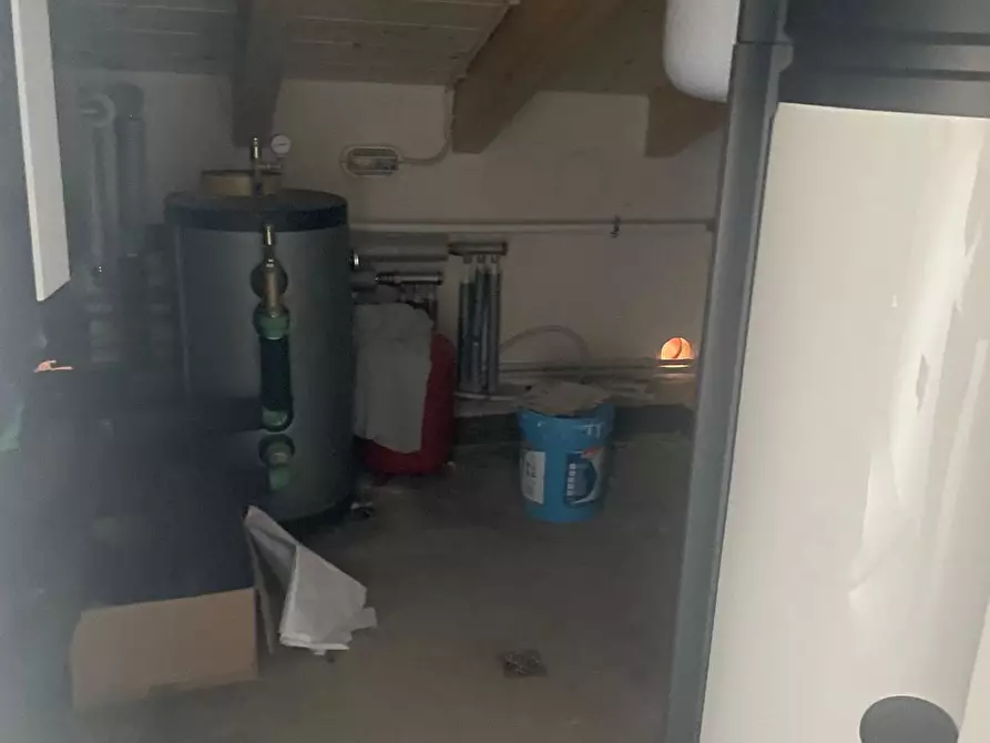 Immagine 6 di Appartamento in vendita  a Ortonovo