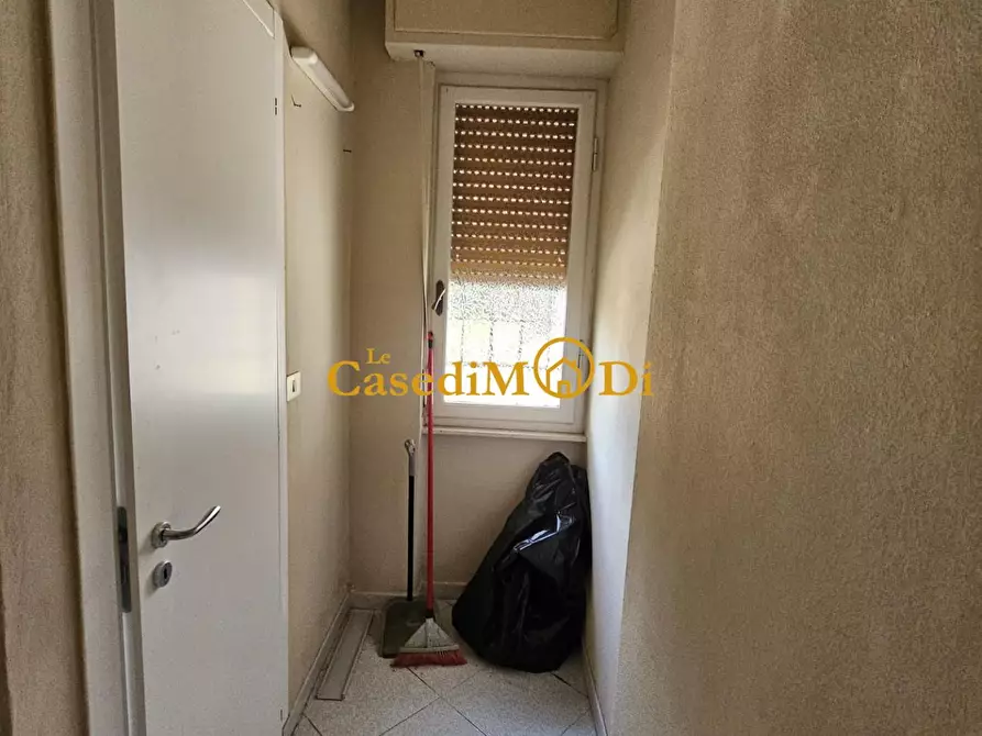 Immagine 5 di Locale commerciale in vendita  a Pisa