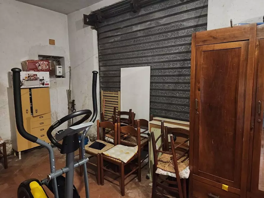 Immagine 26 di Casa indipendente in vendita  a Santa Maria A Monte