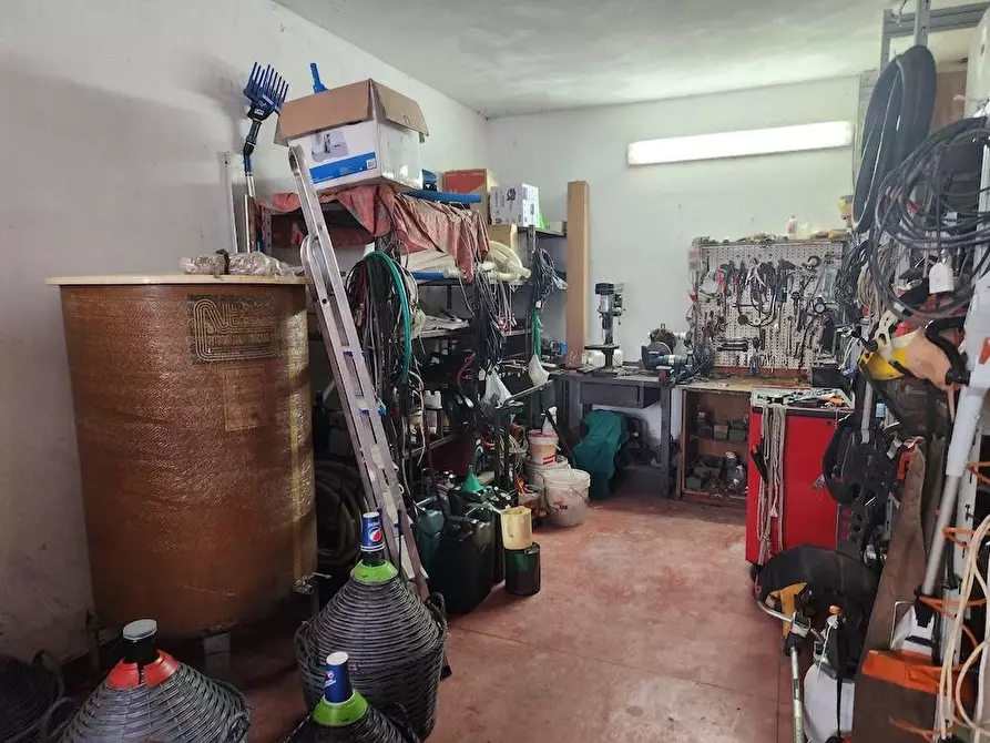 Immagine 34 di Casa indipendente in vendita  a Santa Maria A Monte