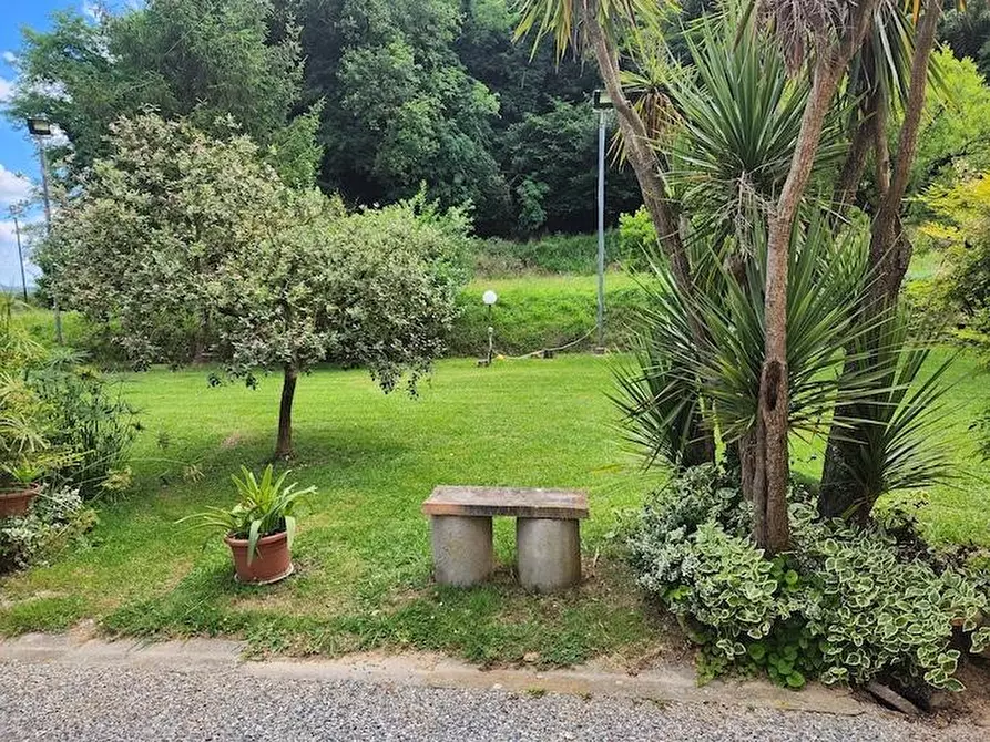 Immagine 29 di Casa indipendente in vendita  a Santa Maria A Monte