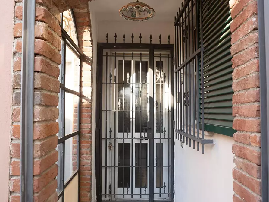 Immagine 75 di Casa semindipendente in vendita  a Sarzana