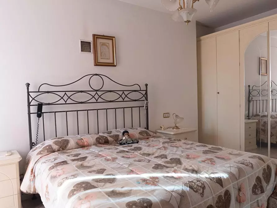 Immagine 18 di Casa semindipendente in vendita  a Sarzana