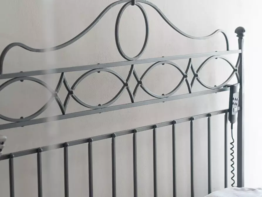 Immagine 24 di Casa semindipendente in vendita  a Sarzana