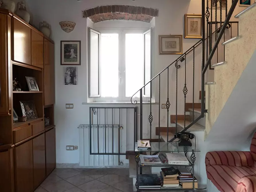 Immagine 56 di Casa semindipendente in vendita  a Sarzana