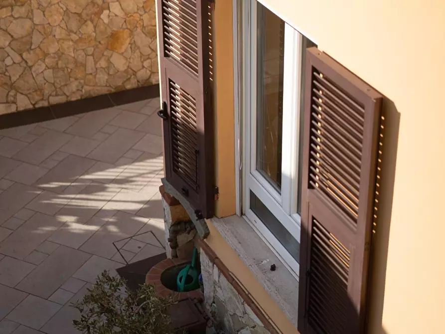 Immagine 28 di Casa semindipendente in vendita  a Sarzana