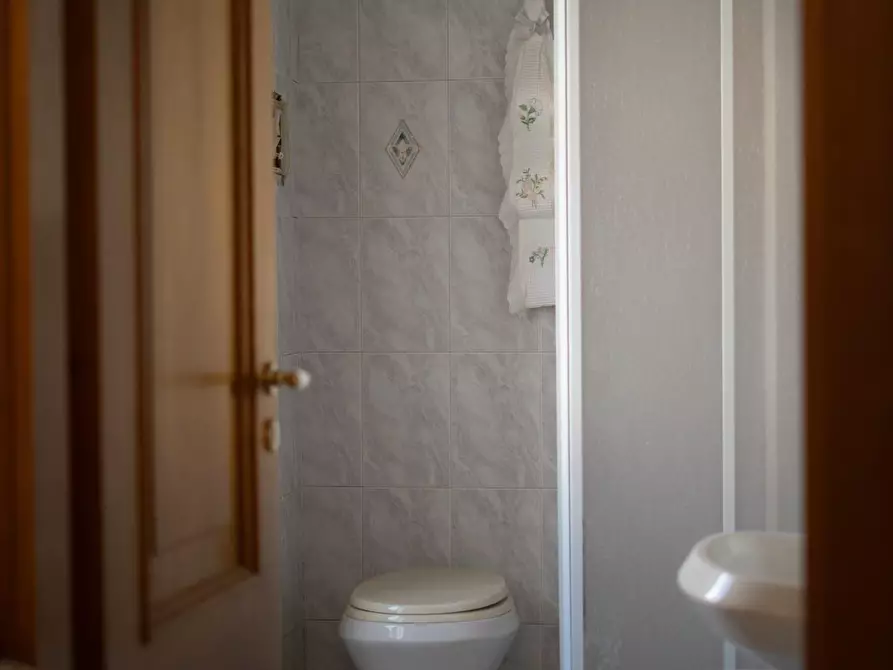 Immagine 32 di Casa semindipendente in vendita  a Sarzana