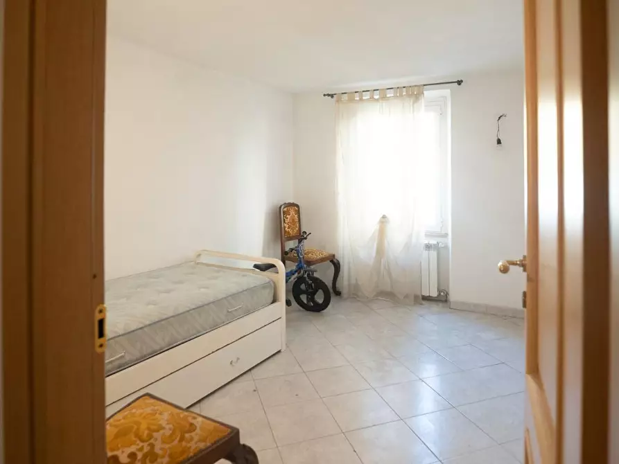 Immagine 36 di Casa semindipendente in vendita  a Sarzana