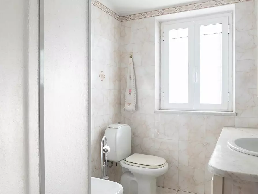 Immagine 21 di Casa semindipendente in vendita  a Sarzana