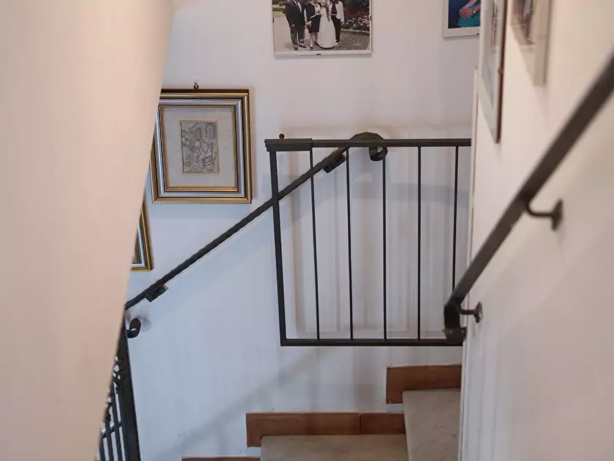 Immagine 31 di Casa semindipendente in vendita  a Sarzana