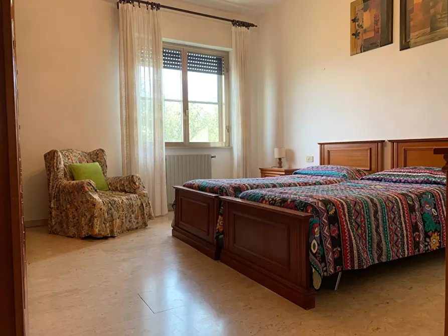 Immagine 35 di Villa in vendita  a Massarosa