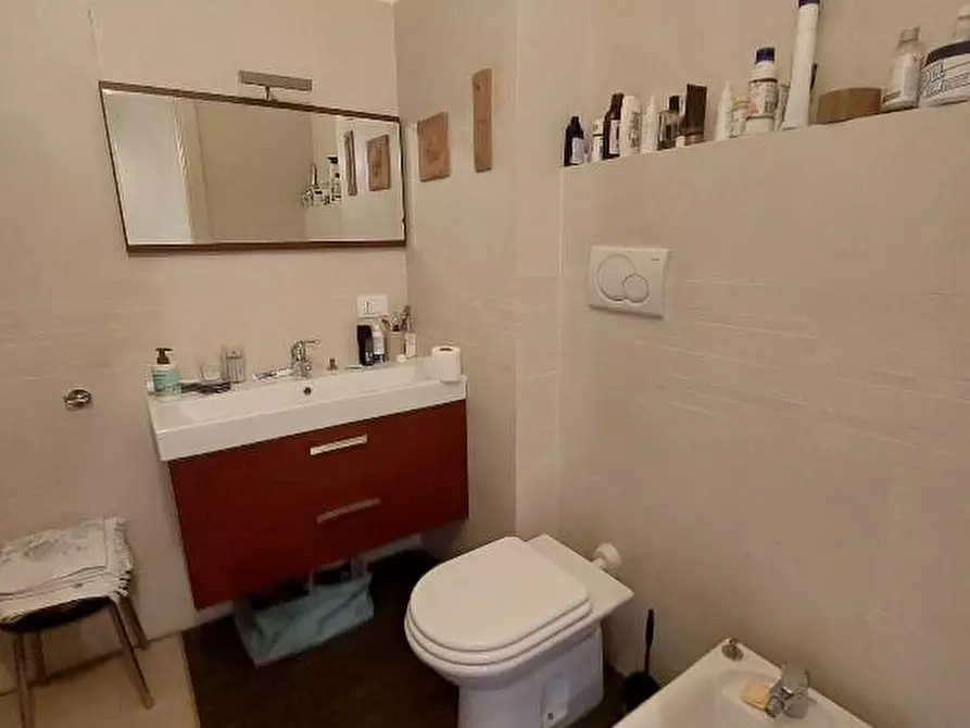 Immagine 15 di Appartamento in vendita  a Camaiore