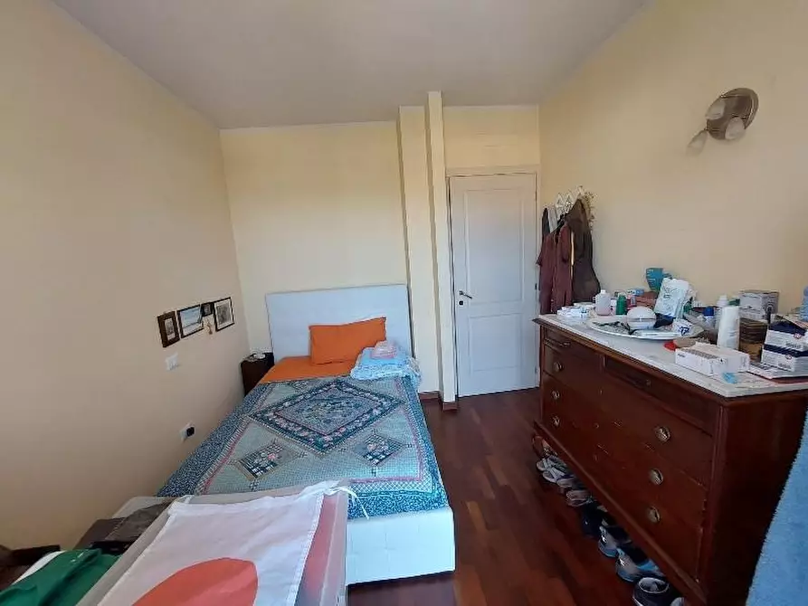 Immagine 11 di Appartamento in vendita  a Camaiore