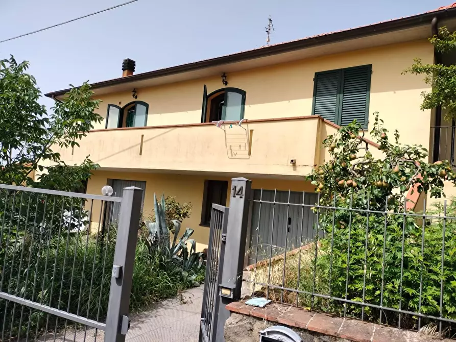 Immagine 2 di Appartamento in vendita  a Lamporecchio