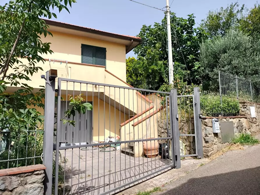 Immagine 4 di Appartamento in vendita  a Lamporecchio