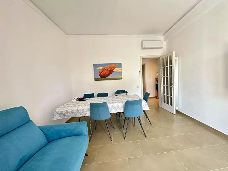 Immagine 2 di Appartamento in vendita  a Lucca