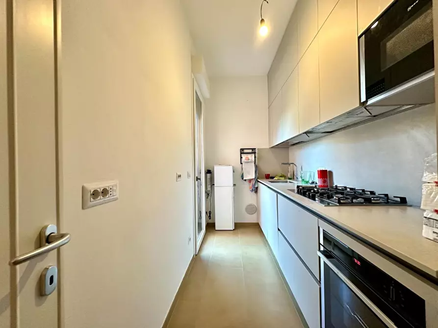 Immagine 20 di Appartamento in vendita  a Lucca