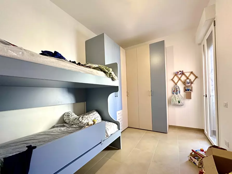 Immagine 12 di Appartamento in vendita  a Lucca