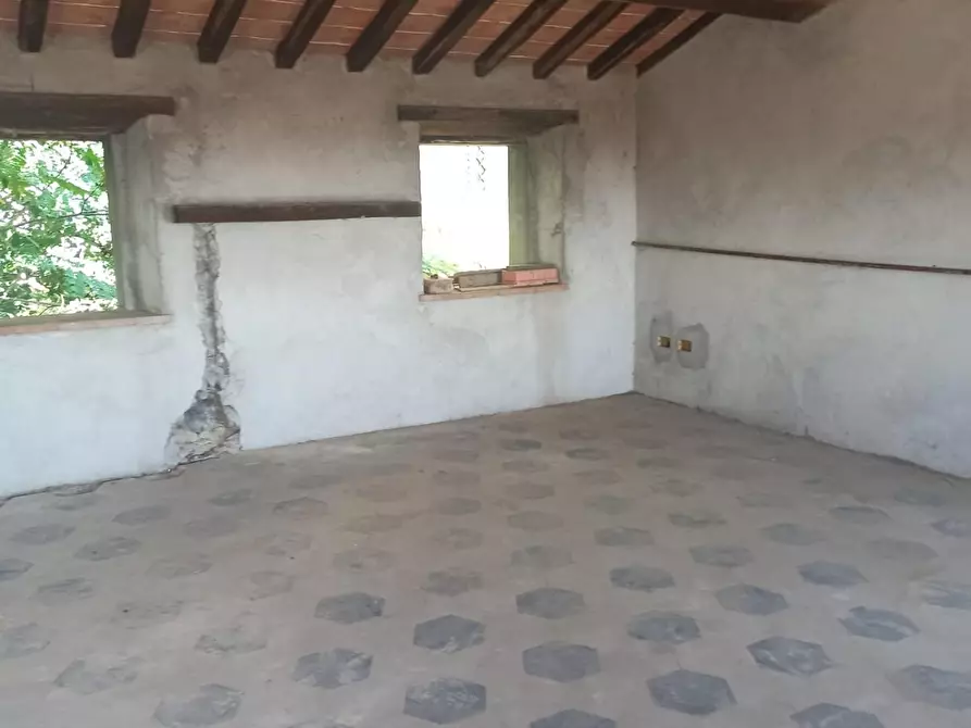 Immagine 23 di Casa semindipendente in vendita  a Capannori