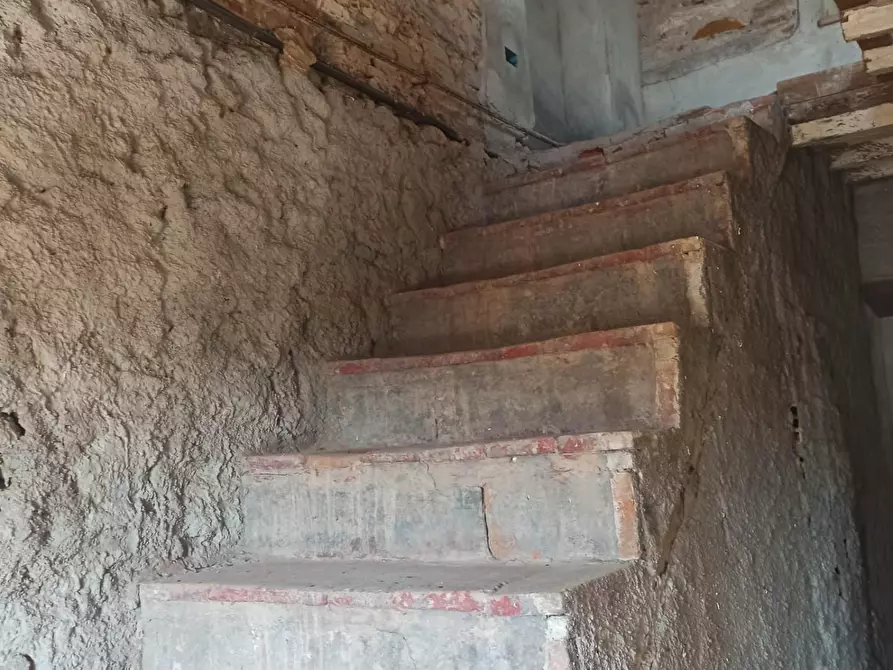 Immagine 21 di Casa semindipendente in vendita  a Capannori