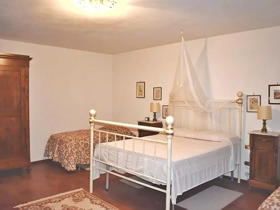 Immagine 20 di Porzione di casa in vendita  a Gambassi Terme