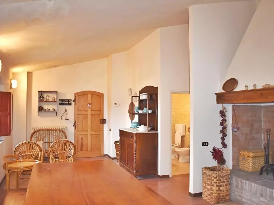 Immagine 23 di Porzione di casa in vendita  a Gambassi Terme