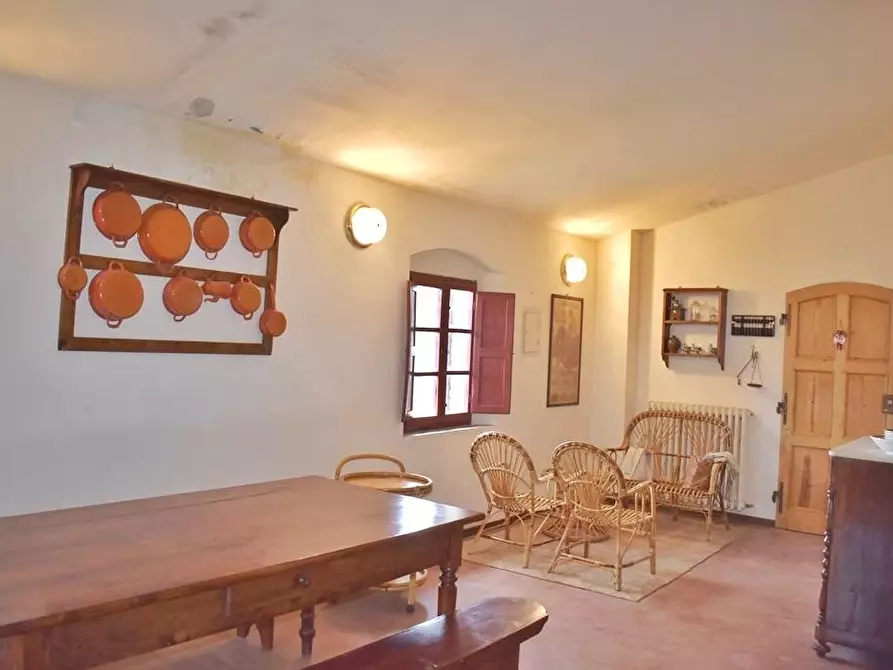 Immagine 13 di Porzione di casa in vendita  a Gambassi Terme