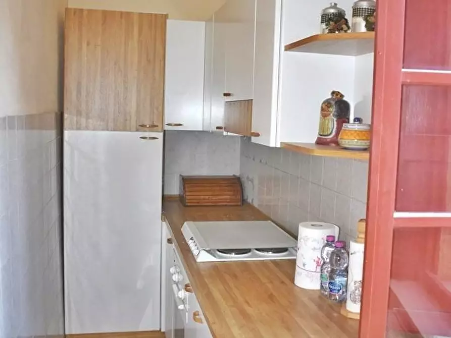 Immagine 15 di Porzione di casa in vendita  a Gambassi Terme